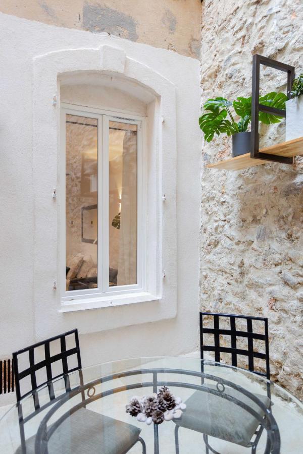 Jardin Secret Terrasse Panier Vieux-port Marseilles